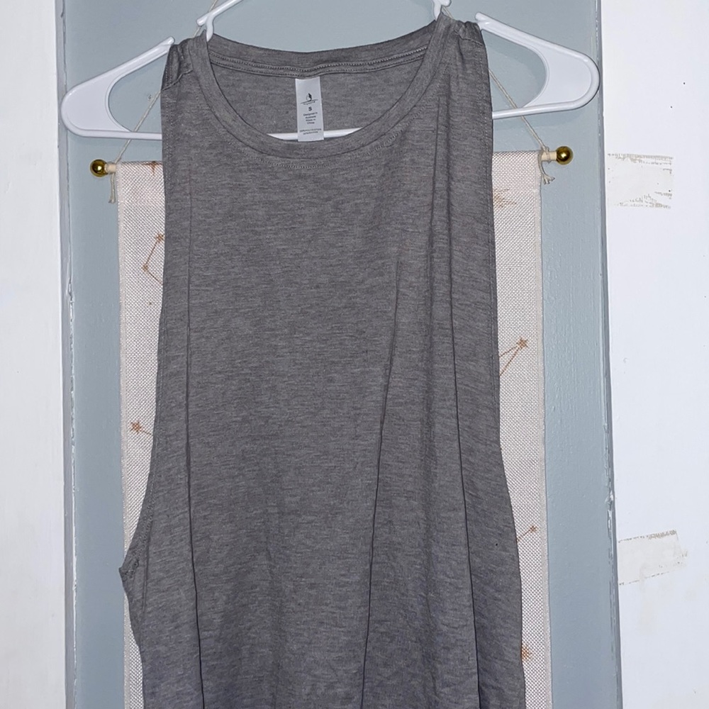 Gray athletic tank top